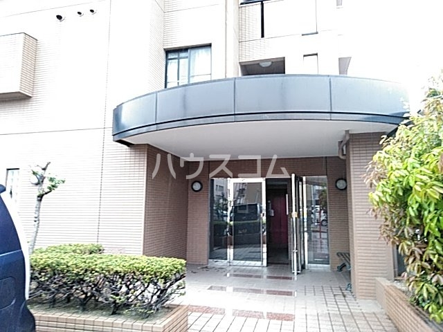 22/24 エントランス