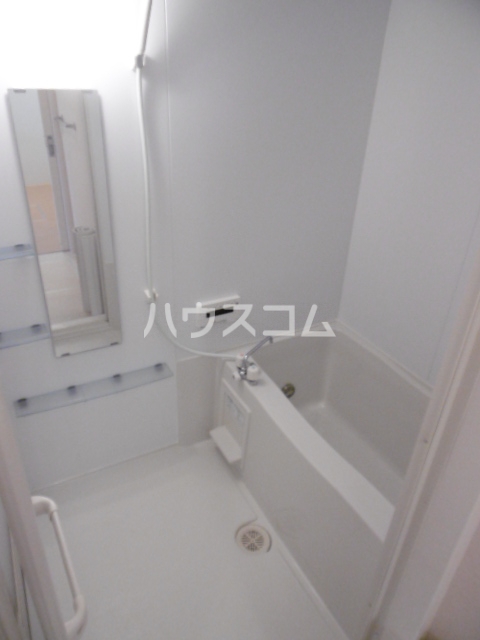 14/25 浴室