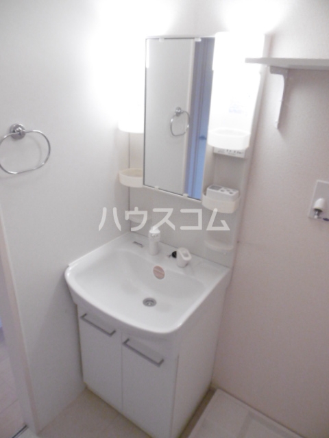 16/25 洗面