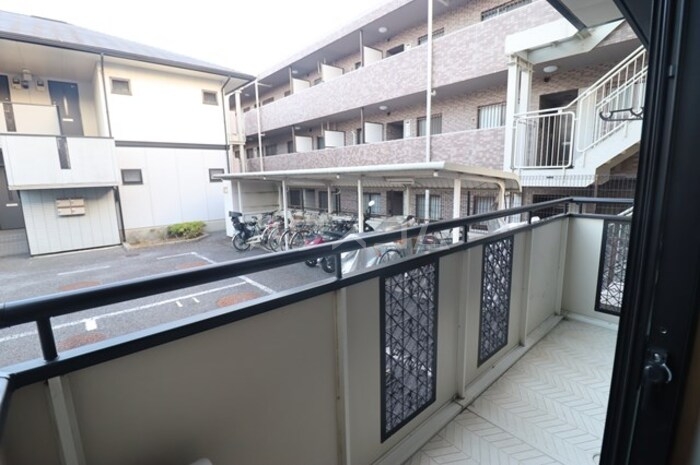 13/20 バルコニー