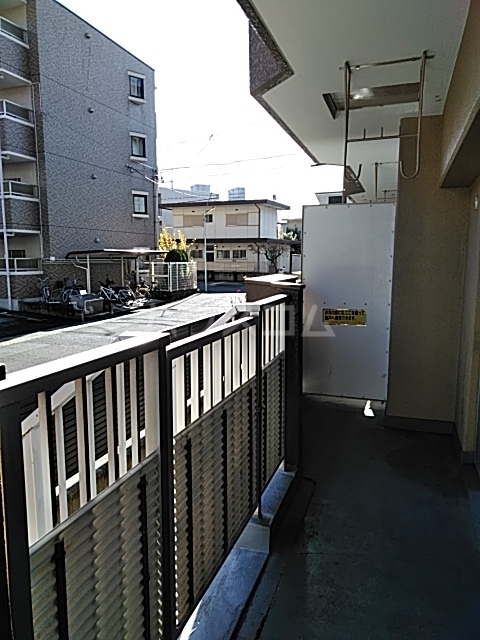 19/30 バルコニー