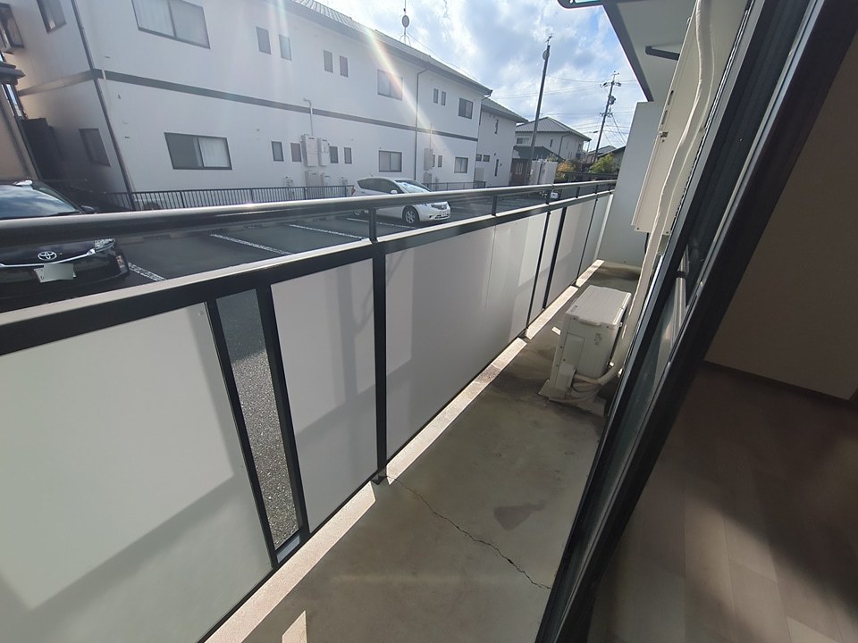 13/30 バルコニー