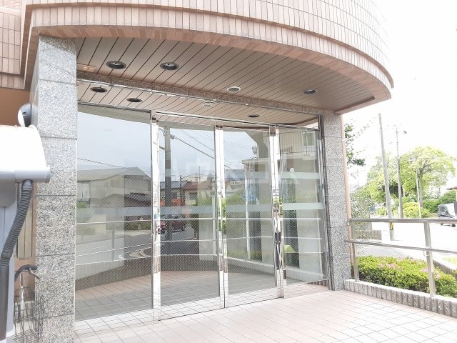 29/30 エントランス