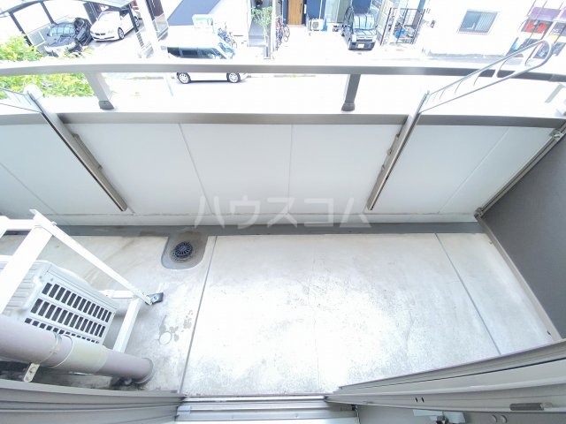 19/30 バルコニー