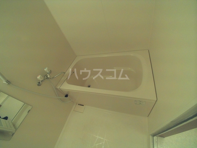 17/30 浴室
