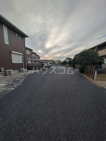 22/30 駐車場