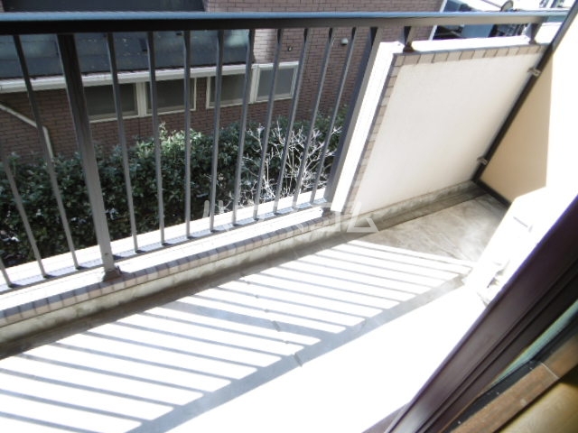 23/27 バルコニー