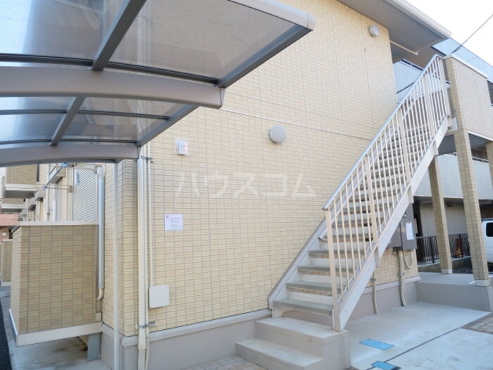 15/25 エントランス