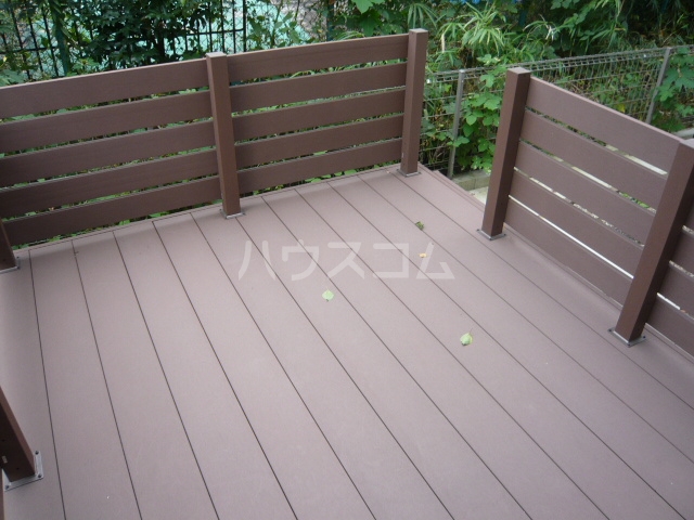 17/27 バルコニー