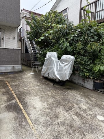 4/10 駐車場