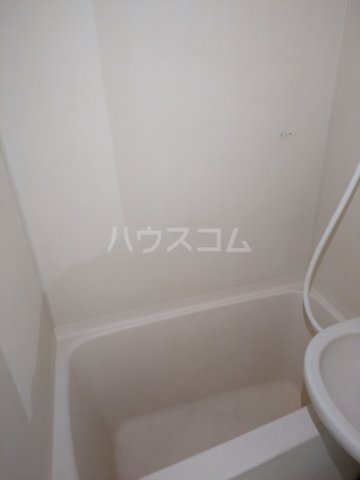 14/30 浴室