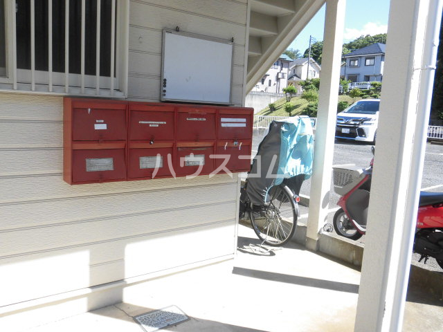 27/30 エントランス