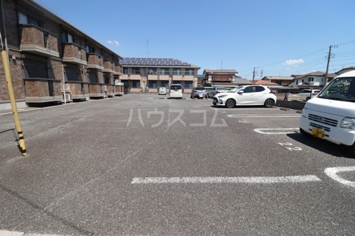 17/21 駐車場