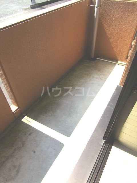 18/28 バルコニー