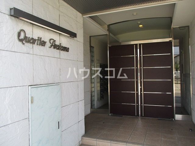 19/29 エントランス