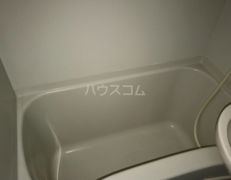 16/30 浴室