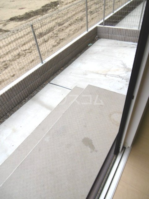 18/30 バルコニー