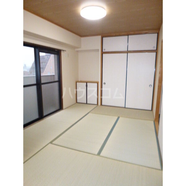 4/14 寝室