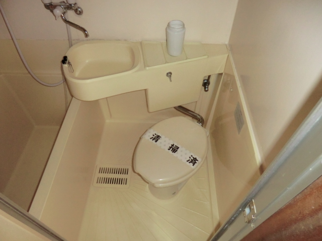 14/25 トイレ