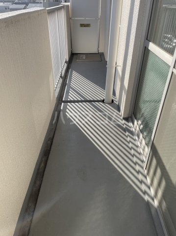 17/29 バルコニー