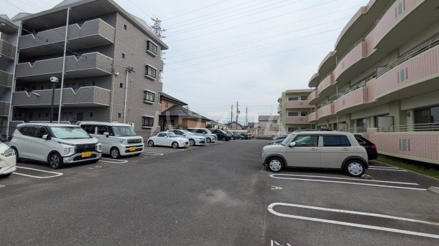 5/6 駐車場