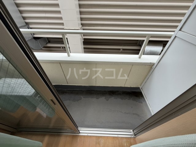 21/30 バルコニー