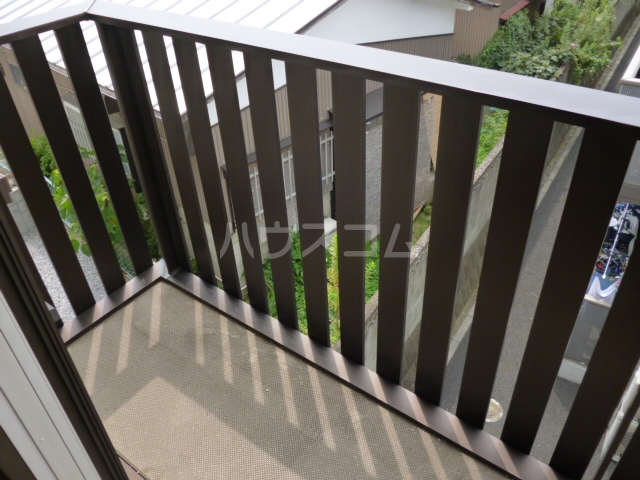 19/27 バルコニー