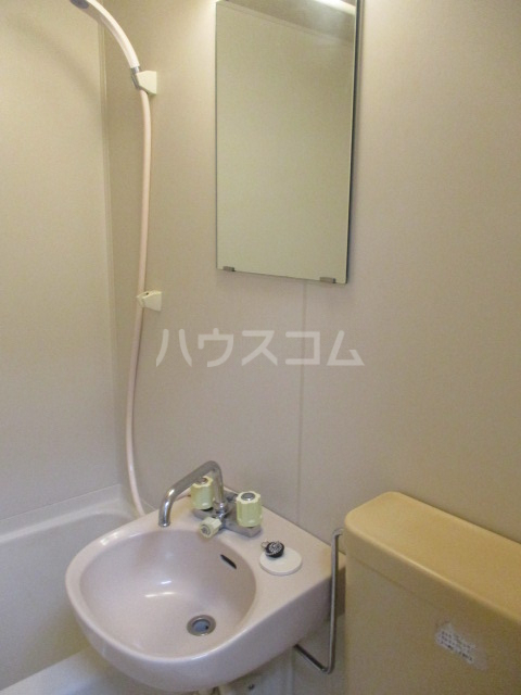 13/30 洗面