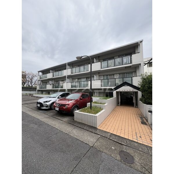 2/6 エントランス