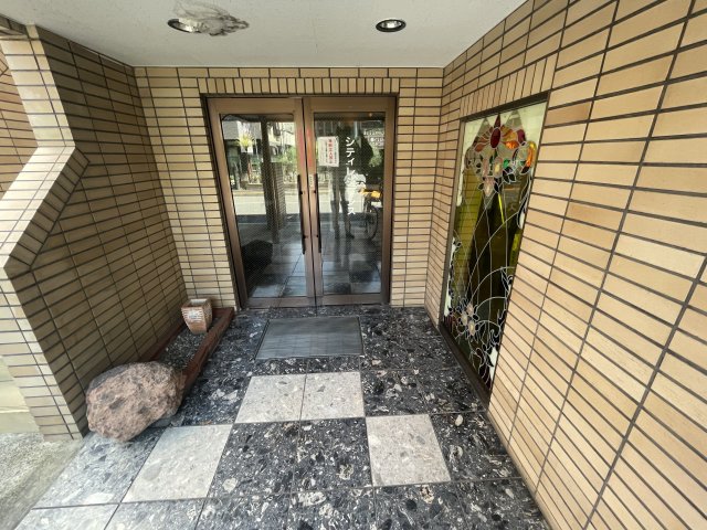 2/7 エントランス