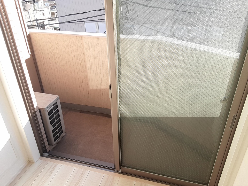 20/30 バルコニー