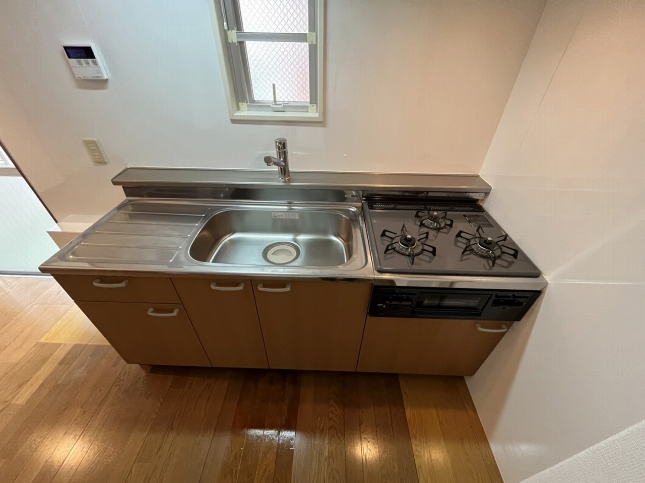 17/30 キッチン