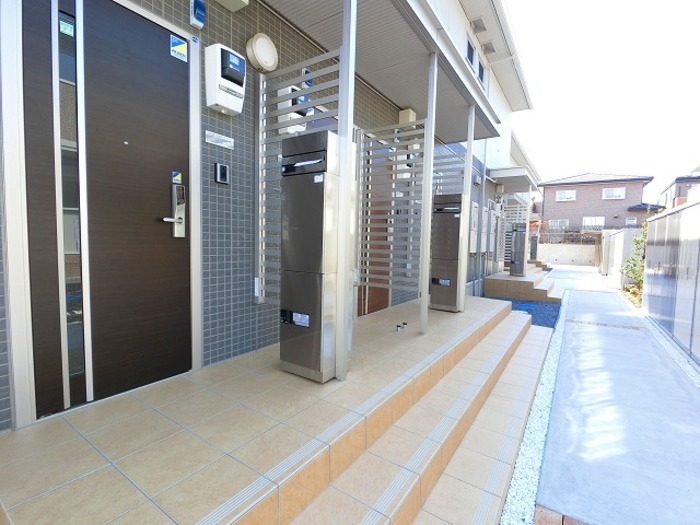 21/29 エントランス