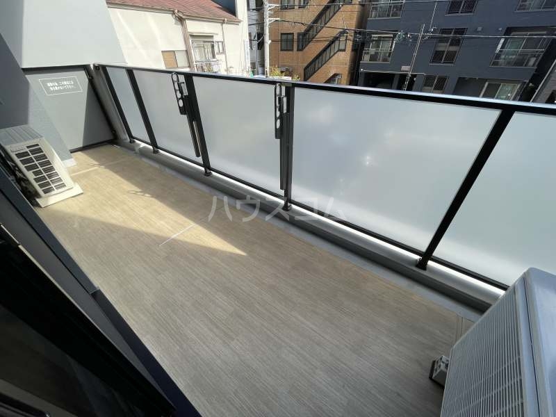 15/30 バルコニー