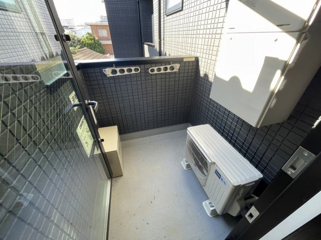 18/26 バルコニー