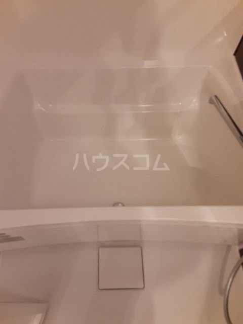 14/30 浴室