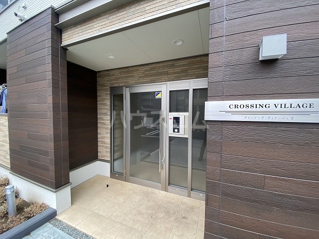 27/30 エントランス