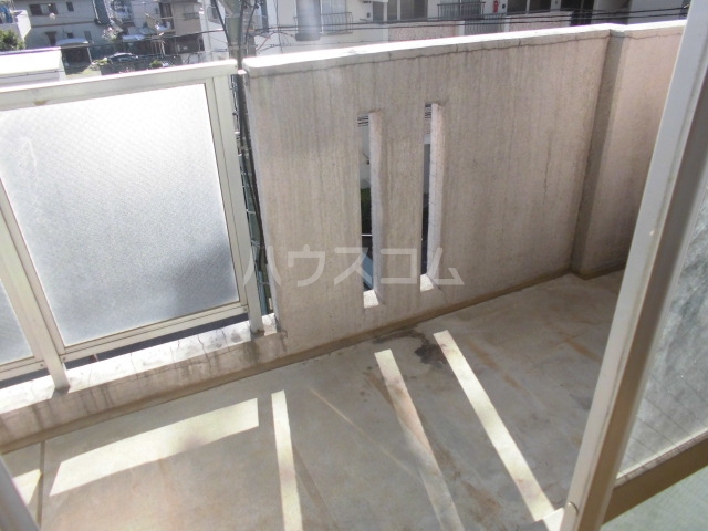 14/28 バルコニー