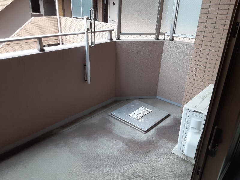 21/29 バルコニー