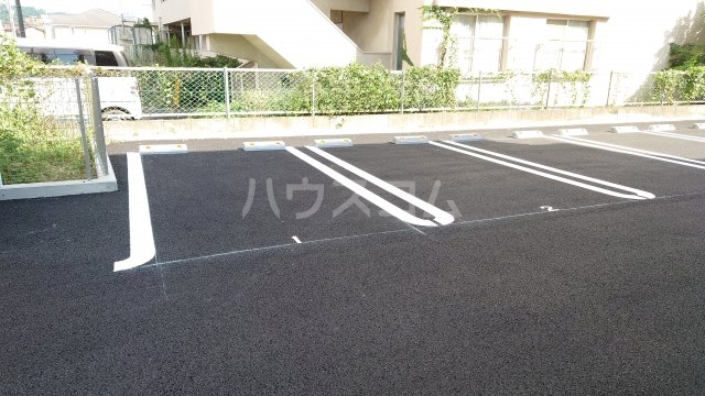 20/25 駐車場