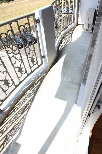 13/14 バルコニー