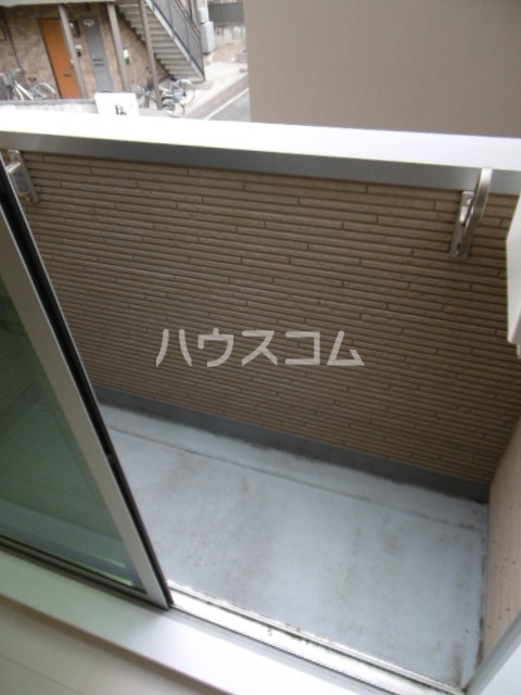 21/24 バルコニー