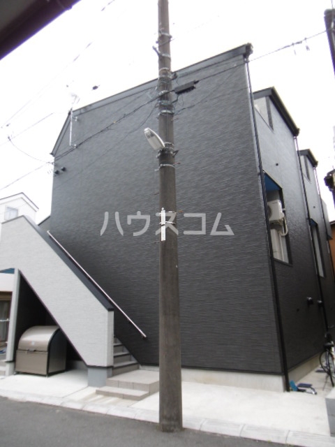 2/4 エントランス