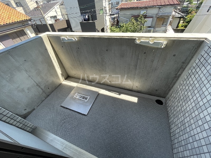 19/30 バルコニー