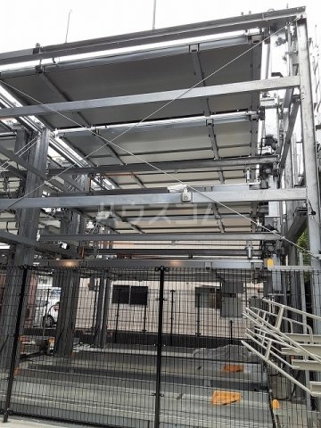 28/30 駐車場