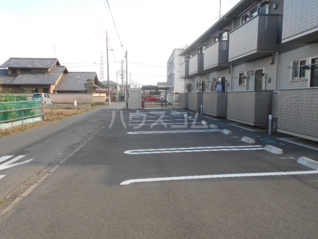 3/7 駐車場
