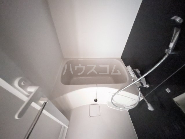 17/30 浴室