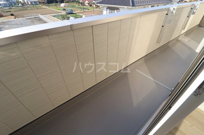 13/30 バルコニー