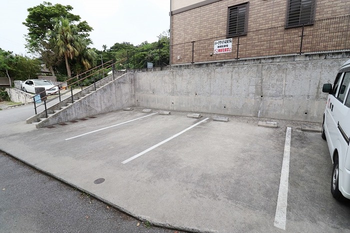 4/5 駐車場