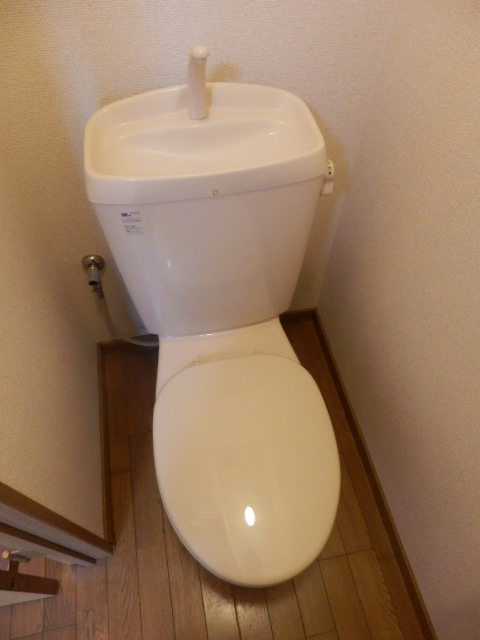 13/30 トイレ